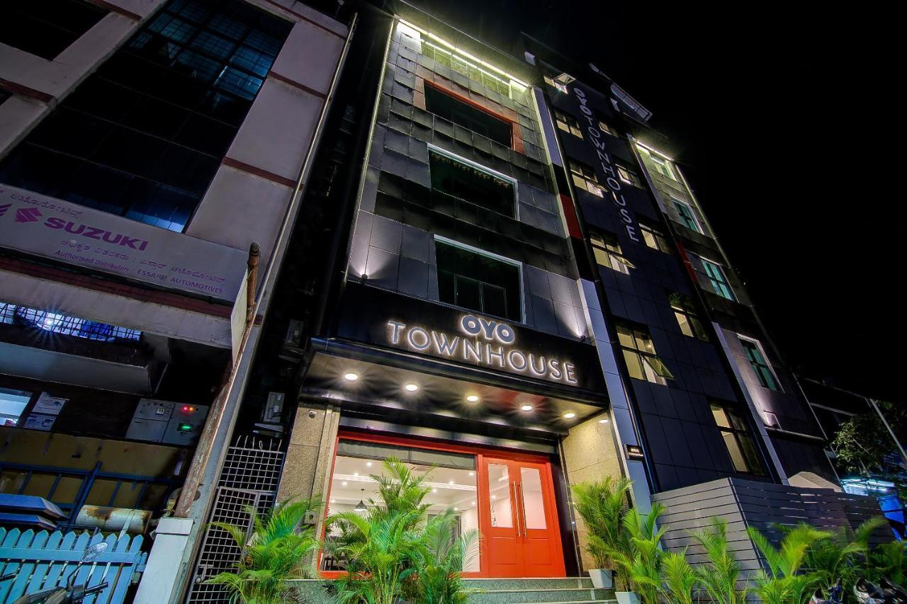 Готель Oyo Townhouse 42 Urvashi Theatre Ченнаї Екстер'єр фото